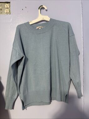 Men’s Crewneck Sweater in Light Blue